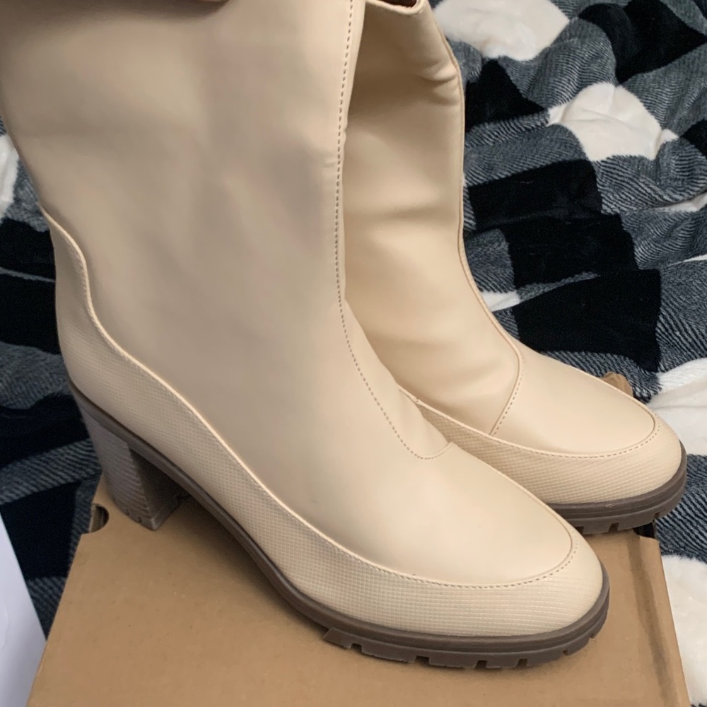 Chic Cream Heeled Boots for Women